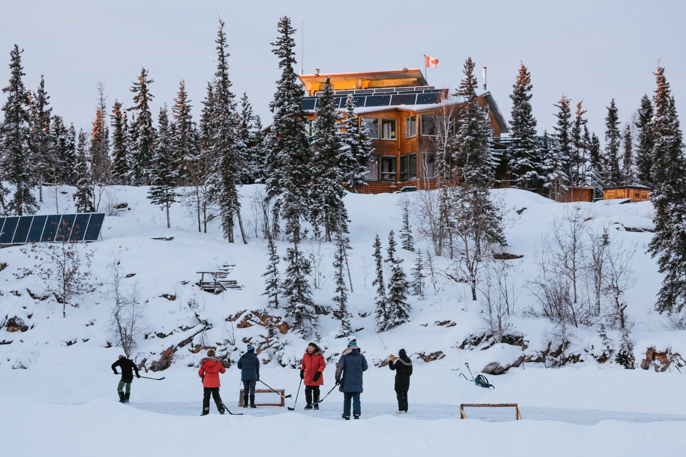 6 Lodges In Canada That Look Like They Belong In A Christmas Movie - Narcity